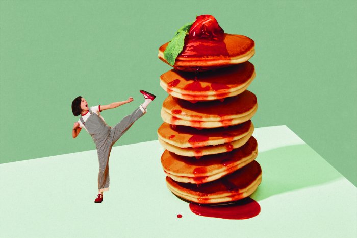 Fotobehang Pannenkoeken met aardbeienjam