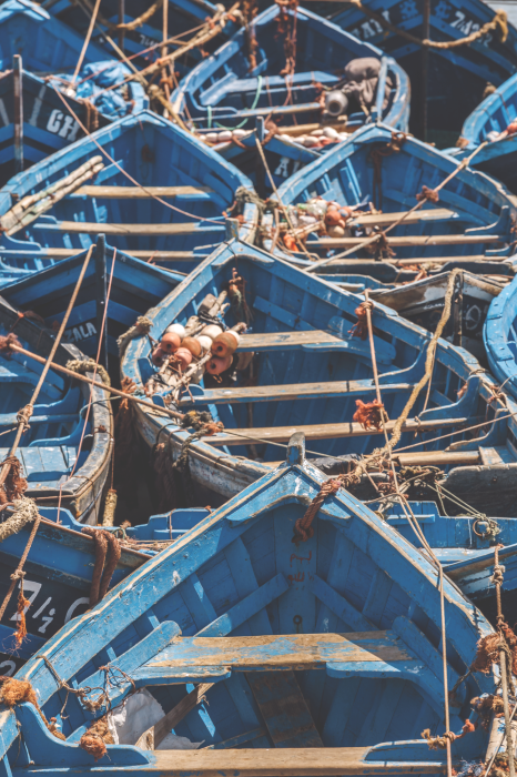 Poster Kleurrijke boten op het water vanuit vogelperspectief