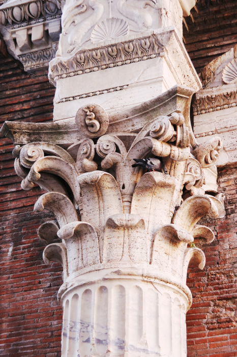 Poster Uitgehouwen kolomkapiteel