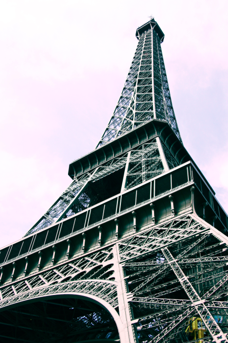 Poster De Eiffeltoren vanuit een bepaald perspectief