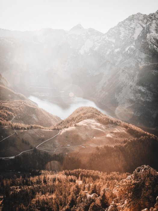 Poster Gebirgslandschaft im Morgennebel