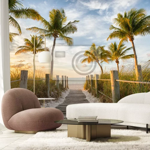 Fotobehang Houten loopbrug op een tropisch strand