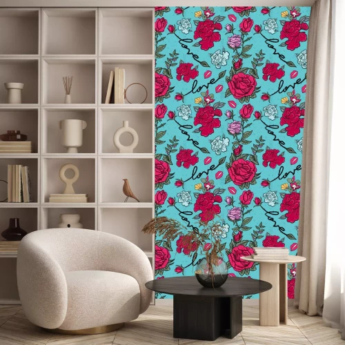 Behang Kleurrijke rozen en bladeren op een blauwe graffitiachtergrond