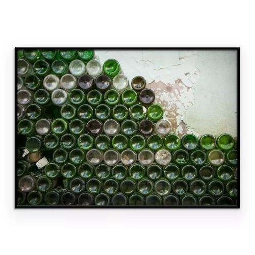 Poster Onderkant van de flesstructuur. Glas, het Vuile lege close-up van wijnflessen, Bodem van de achtergrond van het groene flessenpatroon