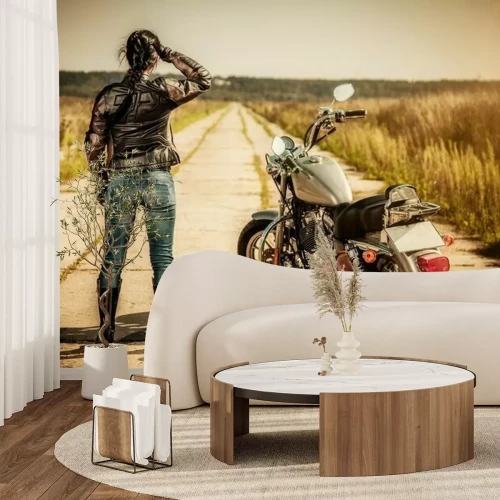 Fotobehang Vrouw met een motor