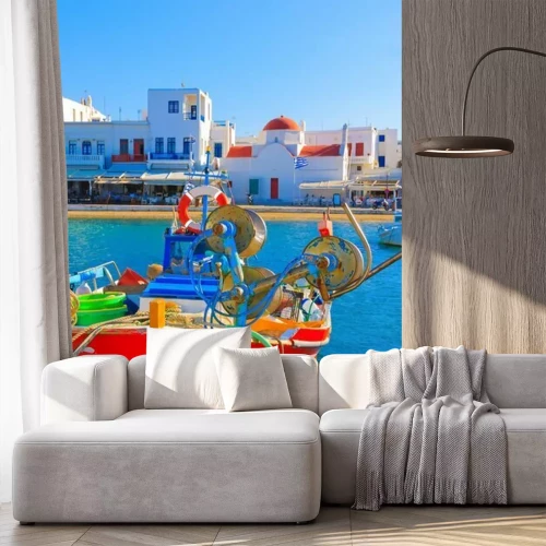 Fotobehang Kleurrijke houten vissersboten vooraanzicht eiland Mykonos oude haven