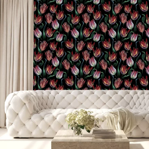 Behang Schilderachtige tulpen op zwarte achtergrond