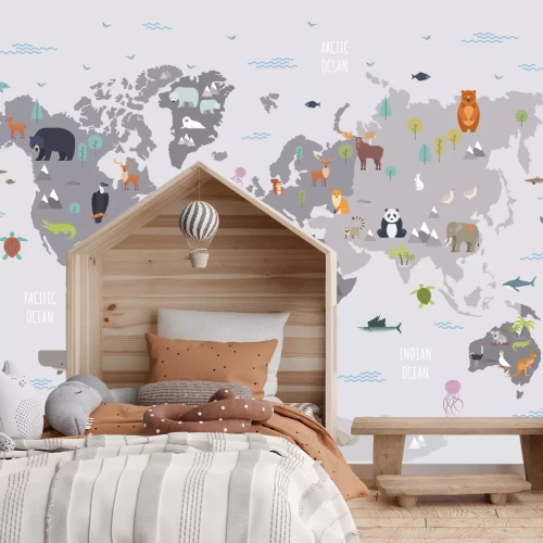 Fotobehang Grijze wereldkaart met dierenillustraties