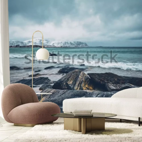 Fotobehang Rotsachtige zee in Noorwegen