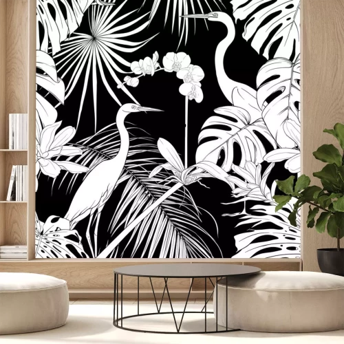 Sticker Zwart-witte vogels tussen tropische vegetatie