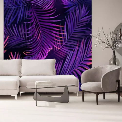 Fotobehang Palmbladeren in paars licht