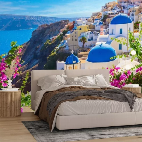 Fotobehang Landschap van Santorini met uitzicht op heuvels en zee