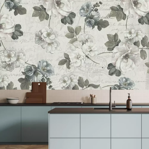 Fotobehang Vintage witte bloemen met een achtergrond van inscripties