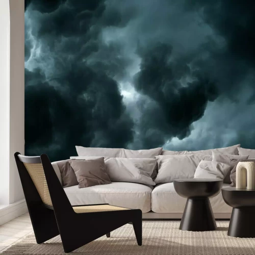 Fotobehang Zwarte wolken in een grijze lucht