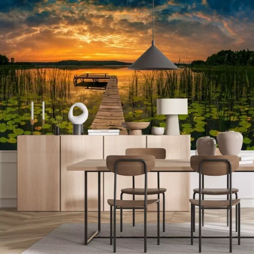 Fotobehang Panorama van een prachtige zonsopgang boven het meer