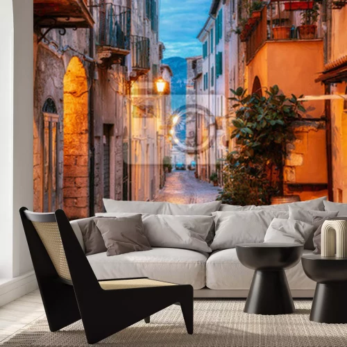 Fotobehang Italiaanse straat, sfeervol uitzicht op de stad in de avond