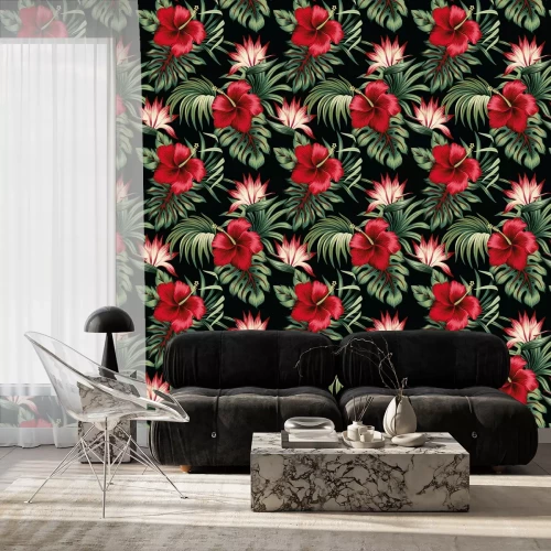 Behang Rode hibiscus en bladeren op een zwarte achtergrond