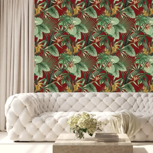 Behang Exotic flowers tropical green leaves seamless red background