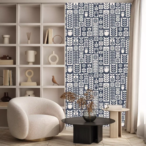 Behang Uilen en traditioneel patroon van jachtbloemen