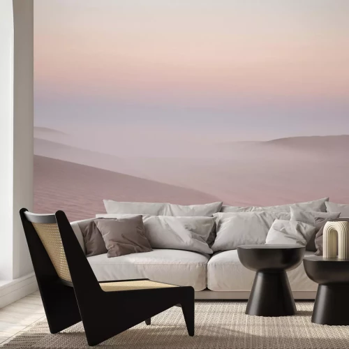 Fotobehang Een delicaat woestijnlandschap in de mist