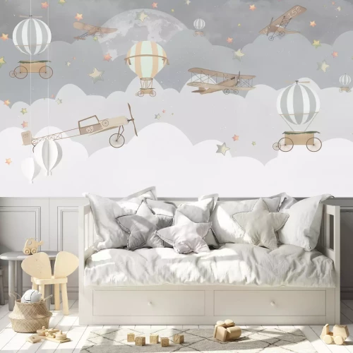 Fotobehang Grijze wolken, ballonnen, auto's en vliegtuigen