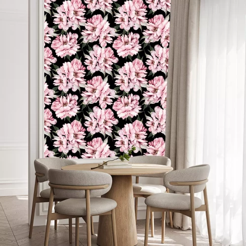 Behang Dichte pioenroos op een donkere achtergrond