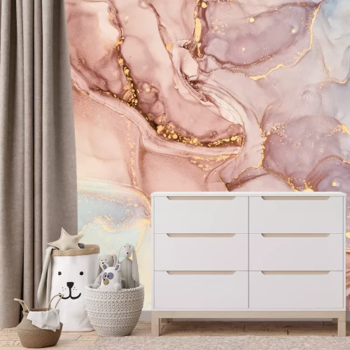 Fotobehang Roze marmer met gouden versieringen abstract