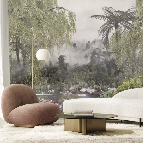 Fotobehang Tropische bomen en kleurrijke bloemen in de ochtendmist