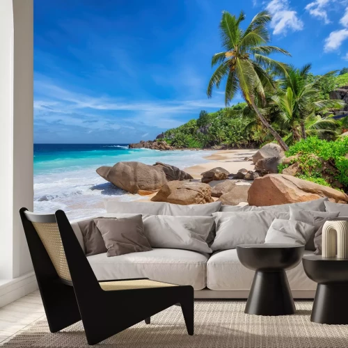 Fotobehang Een exotische baai met wit zand