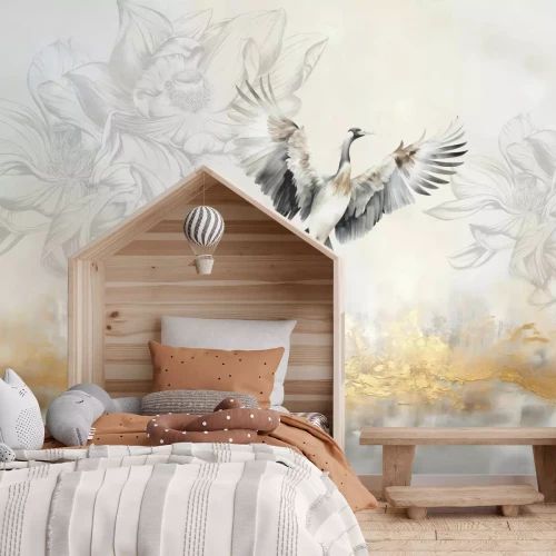 Fotobehang Een vogel in vlucht tegen een achtergrond van groene vegetatie