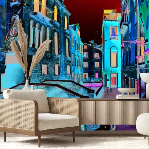 Fotobehang Een pittoresk kanaal met een brug omgeven door huurkazernes