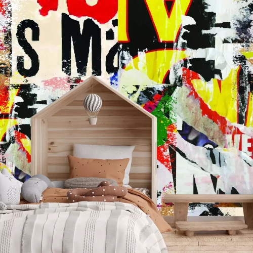 Fotobehang Een artistieke muurschildering in de stijl van een krantencollage