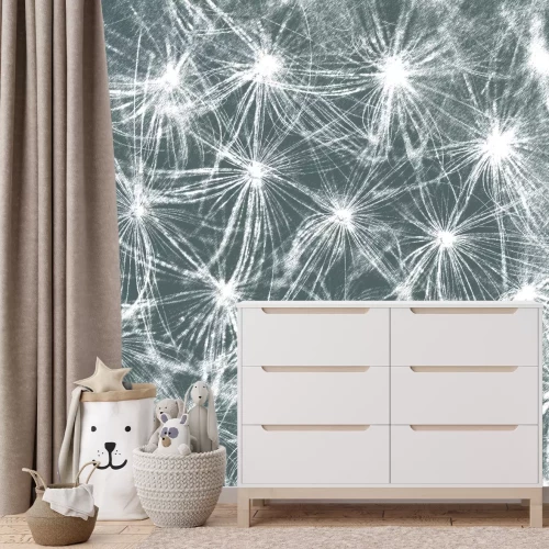 Fotobehang Subtiele paardenbloemen op een grijze achtergrond