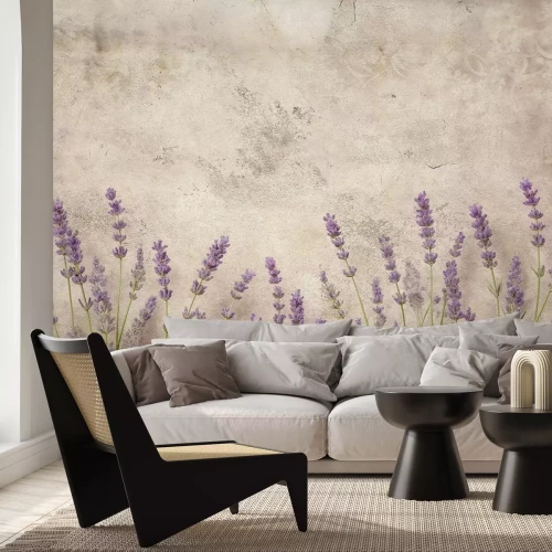Fotobehang Lavendel op een beige muur