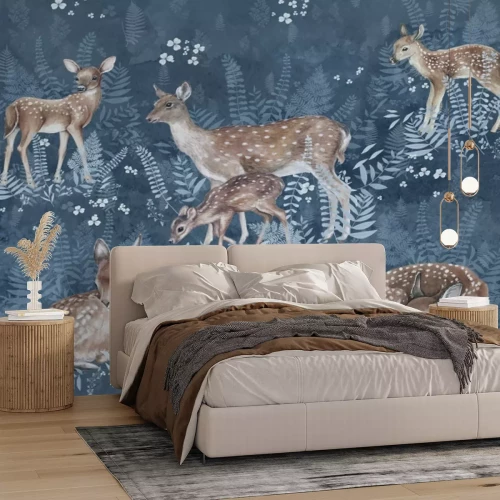 Fotobehang Herten en wilde dieren in een weide met varens