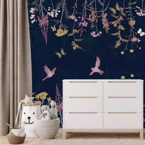 Fotobehang Wilde bloemen, vlinders en vogels in een botanisch patroon geïnspireerd door de natuur