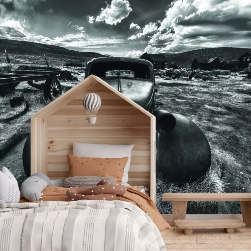 Fotobehang Zwart-witfoto van een auto-ongeluk