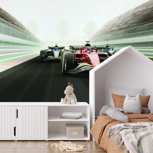 Fotobehang Raceauto's racen over de baan met palmbomen op de achtergrond