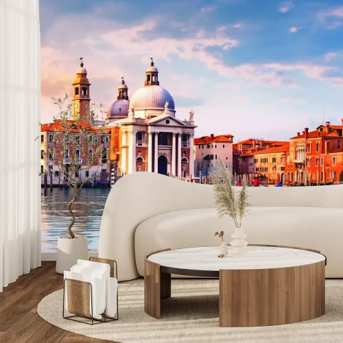 Fotobehang Historische gevels in de gouden gloed van de zon