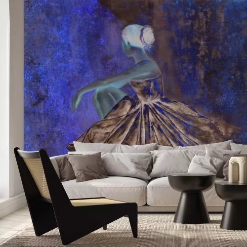 Fotobehang Een subtiele danseres gekleed in een witte jurk