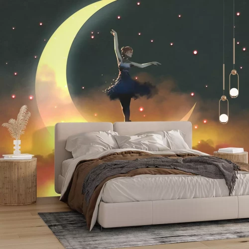 Fotobehang Een ballerina op een maanverlicht podium, omringd door wolken