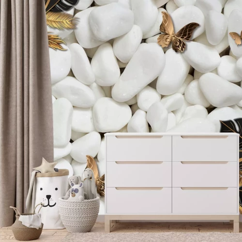 Fotobehang Vlinders en tropische bladeren op een achtergrond van witte stenen - een elegant patroon