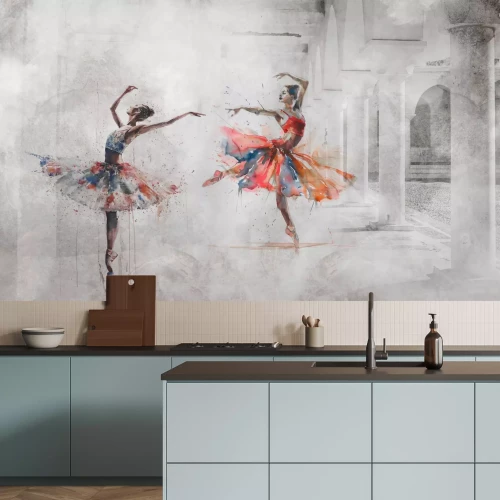 Fotobehang Dansende ballerina&#39;s tegen een betonnen achtergrond met zuilen