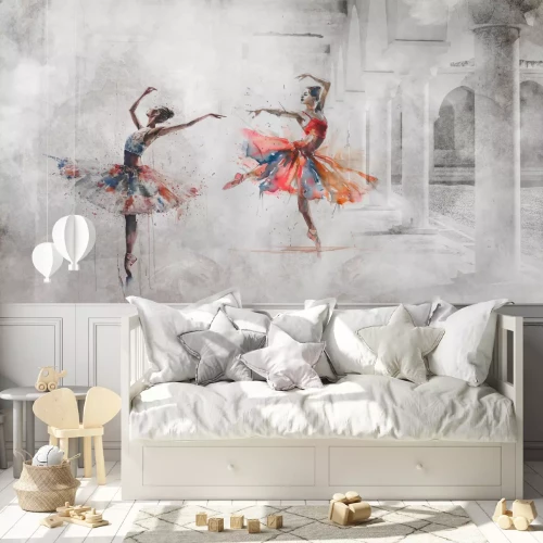 Fotobehang Dansende ballerina's tegen een betonnen achtergrond met zuilen