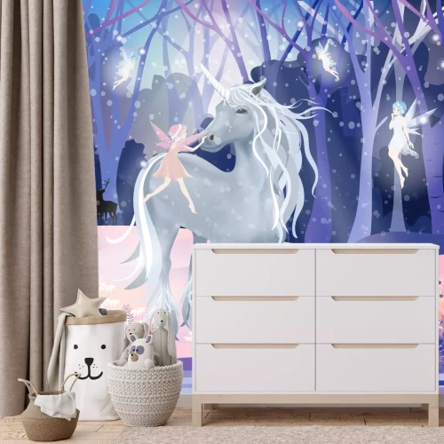 Fotobehang Eenhoorn en feeën in een sprookjesland