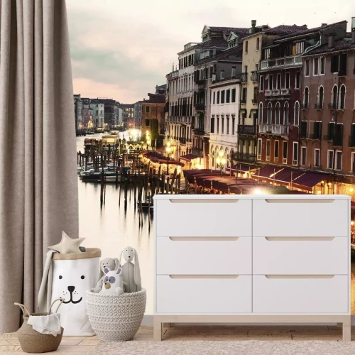 Fotobehang De magische kanalen van Venetië bij schemering