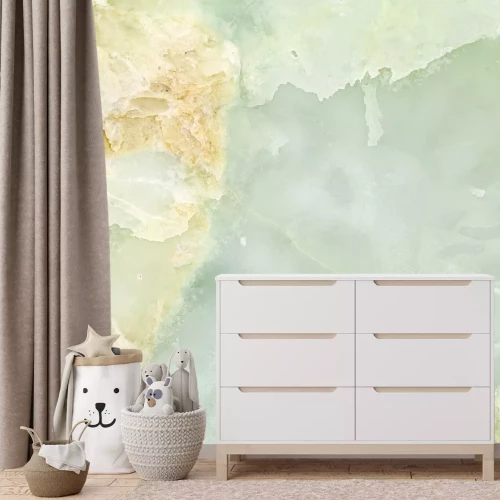 Fotobehang Grijze steen met delicate gouden decoratie