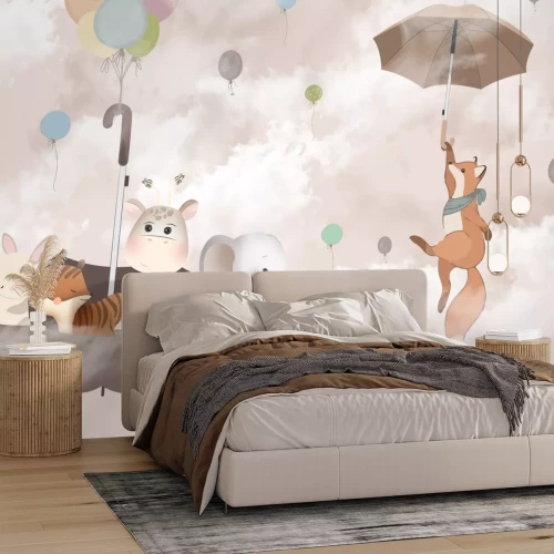 Fotobehang Een vos met een giraffe en een olifant op een paraplu in de wolken