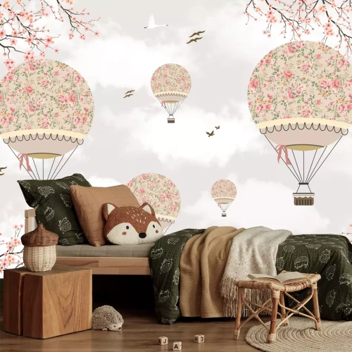 Fotobehang Ballonnen tussen sakurabloesems en delicate takken