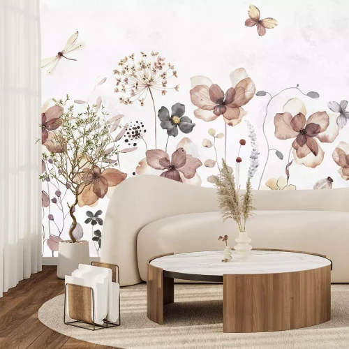Fotobehang Een delicaat patroon van aquarelwilde bloemen met vlinders en libellen op een lichte achtergrond.